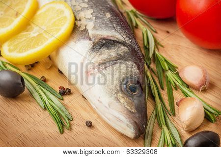 Sea Bass With Vegetables And Lemon