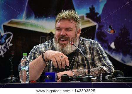 Kristian Nairn (hodor, Game Of Thrones) At A Press Conference
