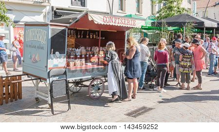 Saleswoman Ancient Confectioneries With Trailer