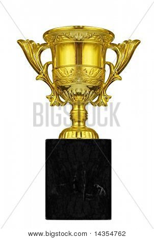 Zlatá trofej na černé mramorové základně, izolovaných na bílém.  Kopírování prostor pro vaši zprávu.