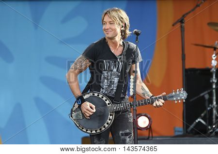 NEW YORK-AUG 12: Keith Urban performs in concert on ABC's 