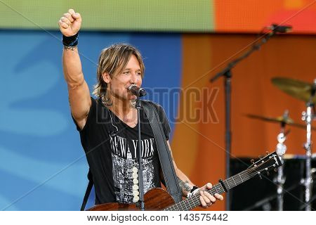 NEW YORK-AUG 12: Keith Urban performs in concert on ABC's 