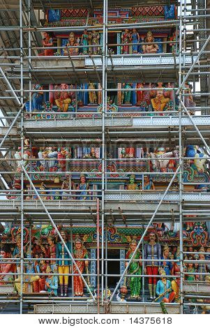Hinduistisk tempel i Singapore under renovering