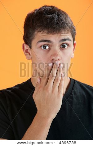 Teen sorpreso