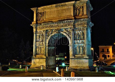 arco di benevento an architecture history figure demonstrate the greatness f the roman