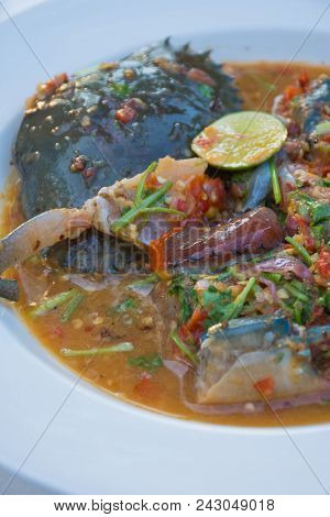 A Rawfood Of Fresh Roe Crab In Spicy Sauce Of Thai Recipe.