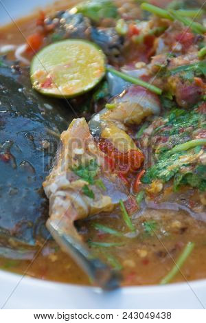 A Rawfood Of Fresh Roe Crab In Spicy Sauce Of Thai Recipe.