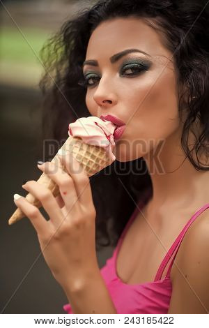 Sensual Sexy Woman. Portrait Of Sexual Attractive Brunette Lady With Curly Hair And Bright Makeup Ea