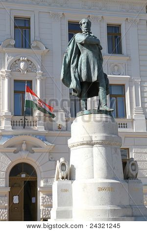 Statua di Kossuth