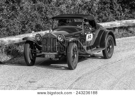 Pesaro Colle San Bartolo , Italy - May 17 - 2018 : Lancia Lambda Viii Serie Casaro	1929 Old Racing C