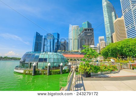 Singapore - April 28, 2018: Glass Dome Of Fullerton Pavilion With Monti Restaurant On Marina Bay Cen