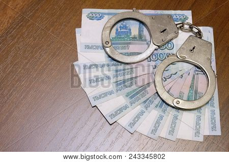 The Concept Of Violation Of The Law In The Financial Sphere, Corruption, Bribery, Fraud. Ten Russian