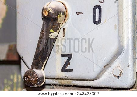 Large Circuit Breaker, Power Switching Box, Switch