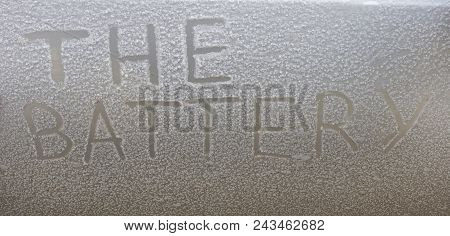 Inscription Snow Car Discharged Battery, Repair And Accumulator