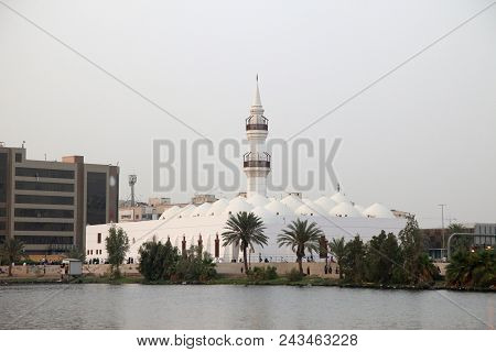 The Jaffali Mosque Nearby Balad (shopping Area)  In Evening  Jeddah, Saudi Arabia