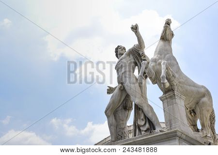 Rome, Italy, Sculpture In The Quirinal Square Depicting The Dioscuri, Castore And Polluce Sons Of Ze