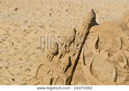 Sand slot