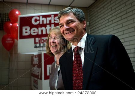Chris Bentley zvolen.