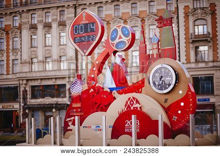 Moscow, Russia - May 31, 2018: Clock Countdown To World Cup-2018 On Manege Square Winter.