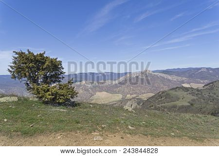 View Of The Surrounding Mountains From The Top Of The Mountain Ai-georgiy (manjil), The Western Tip 