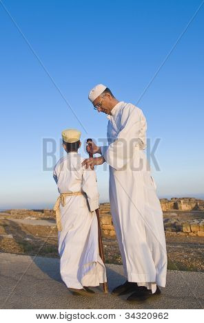 Fedakar Shavuot dua