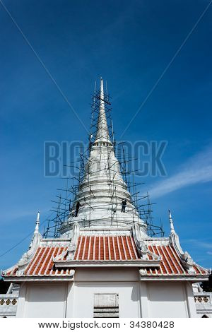 เจดีย์ขาว