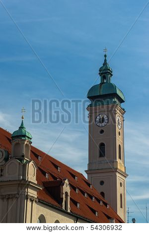 Buildings in munich city center, Marienplatz
