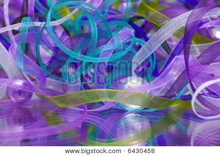 Abstraktien muotojen sommitelma