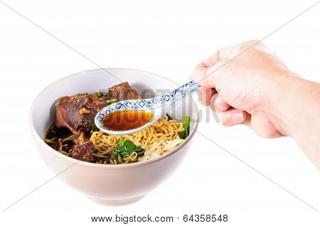 Egg Noodles With Pot-stewed Duck