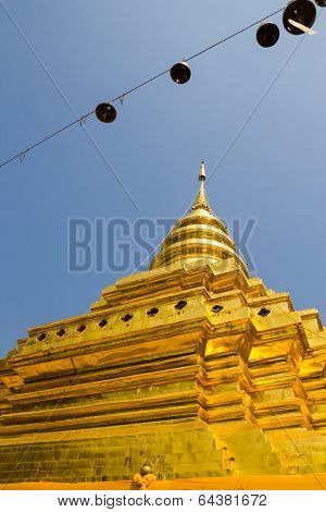 Wat Phra That Si Chom Thong