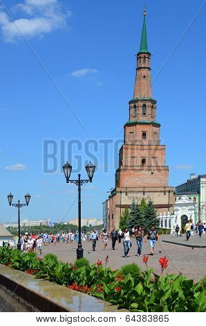 Kazan Kremlin, Tower Syuyumbike