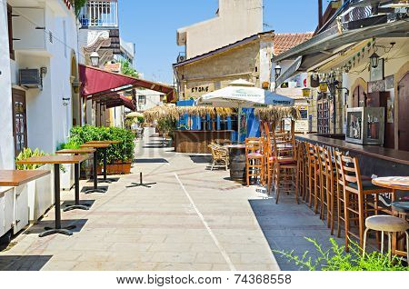 The Outdoor Cafe