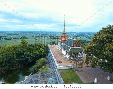 The temple is located on a high mountain in Thailand, Suphanburi, Province District U- Tong The temple name 
