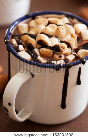 s'mores hot chocolate mini marshmallows cinnamon winter drink