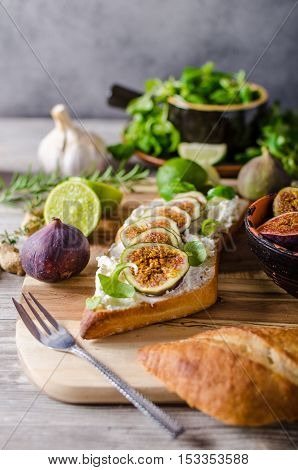 Fresh Baguette With Figs