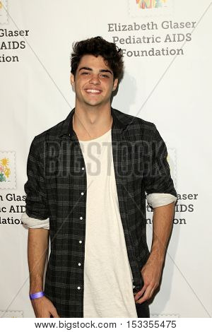 LOS ANGELES - OCT 23:  Noah Centineo at the Elizabeth Glaser Pediatric AIDS Foundation A Time For Heroes Event at Smashbox Studios on October 23, 2016 in Culver City, CA