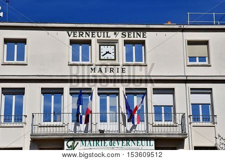 Verneuil sur Seine France - septembre 24 2016 : the city hall