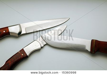 Tre skarpe knive