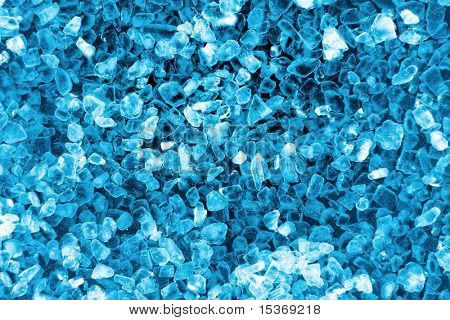 Cristalli di sale raggi x macro. Tinta blu.
