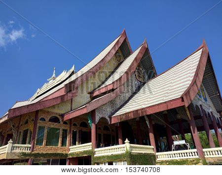 wat watthai thailand sky nature home white