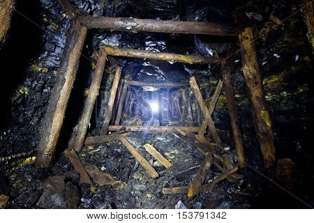 Old coal development in an abandoned mine