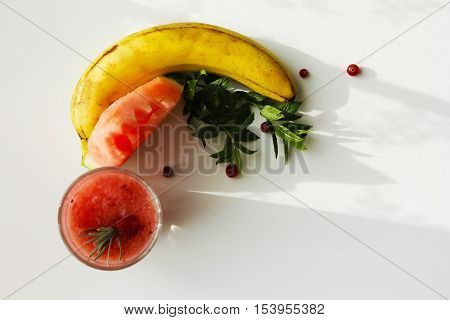 diet of watermelon smoothie banana and cranberry
