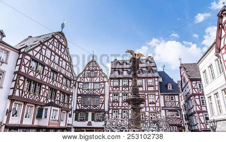 Historic Facades Bernkastel-kues Rhineland Palatinate Germany Picture Panorama