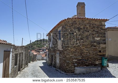 Castelo Melhor, Portugal - June 19, 2018:  View Of A Traditional Schist And Granite House Right In T