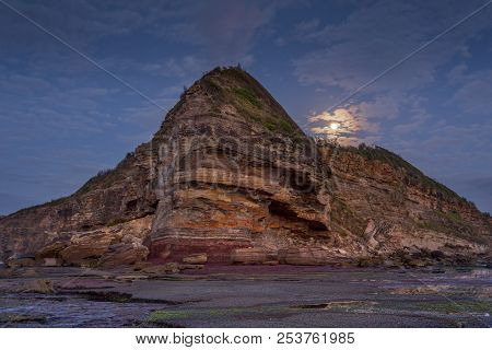 Moon Set At Turimetta Headland Northern Beaches