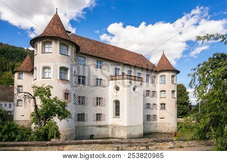 An image of the beautiful water castle at Glatt Germany
