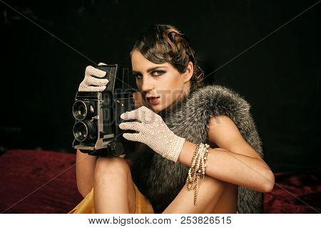 Media And New Technology, Journalism. Girl With Vintage Photo Camera. Beauty, Retro Look, Pinup Fash