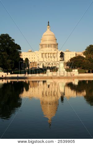 Capitol al tramonto