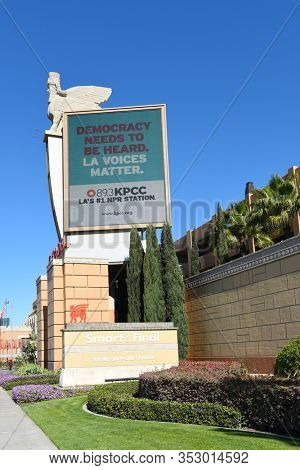 COMMERCE, CALIFORNIA - 26 FEB 2020: Citadel Outlet Mall exterior signage. Los Angeles only outlet shopping center, with over 130 top name brand stores and restaurants.