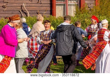 Petrozavodsk,russia-september 15th,2019: After The Concert,the Creative Team Of The Russian Song Ens